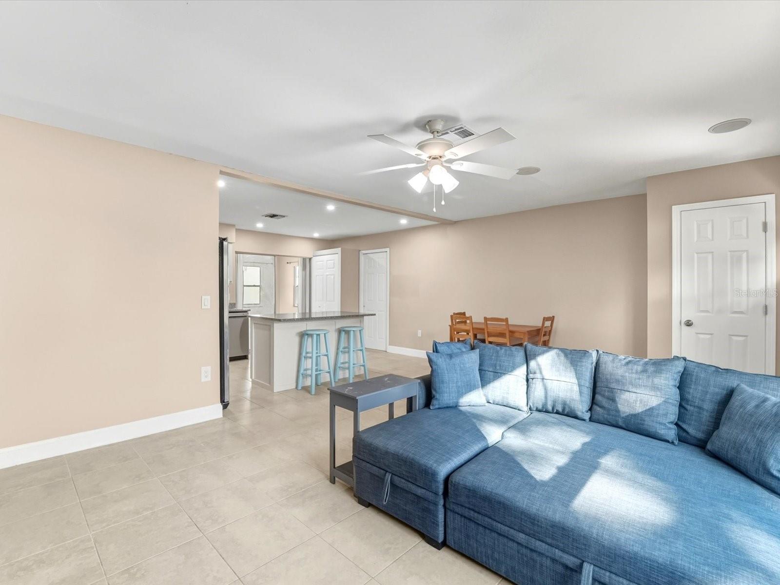 Image 9 of 30 For 1017 Rosedale Road