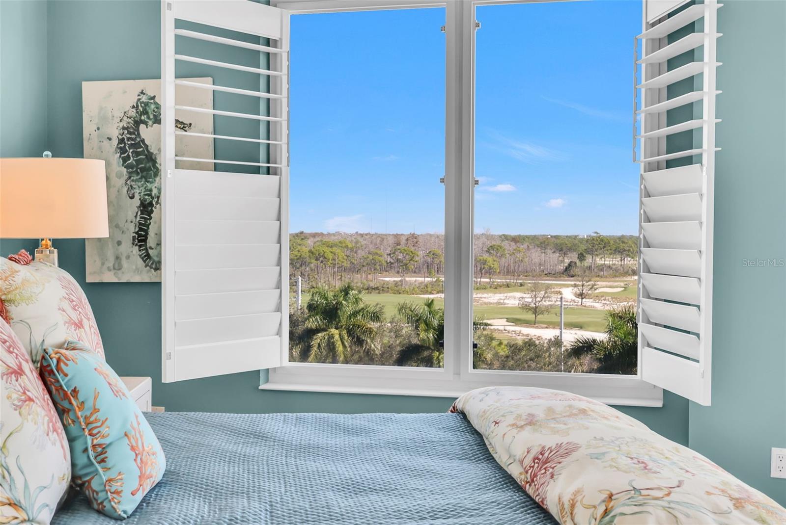 Image 37 of 51 For 13675 Vanderbilt Drive 605