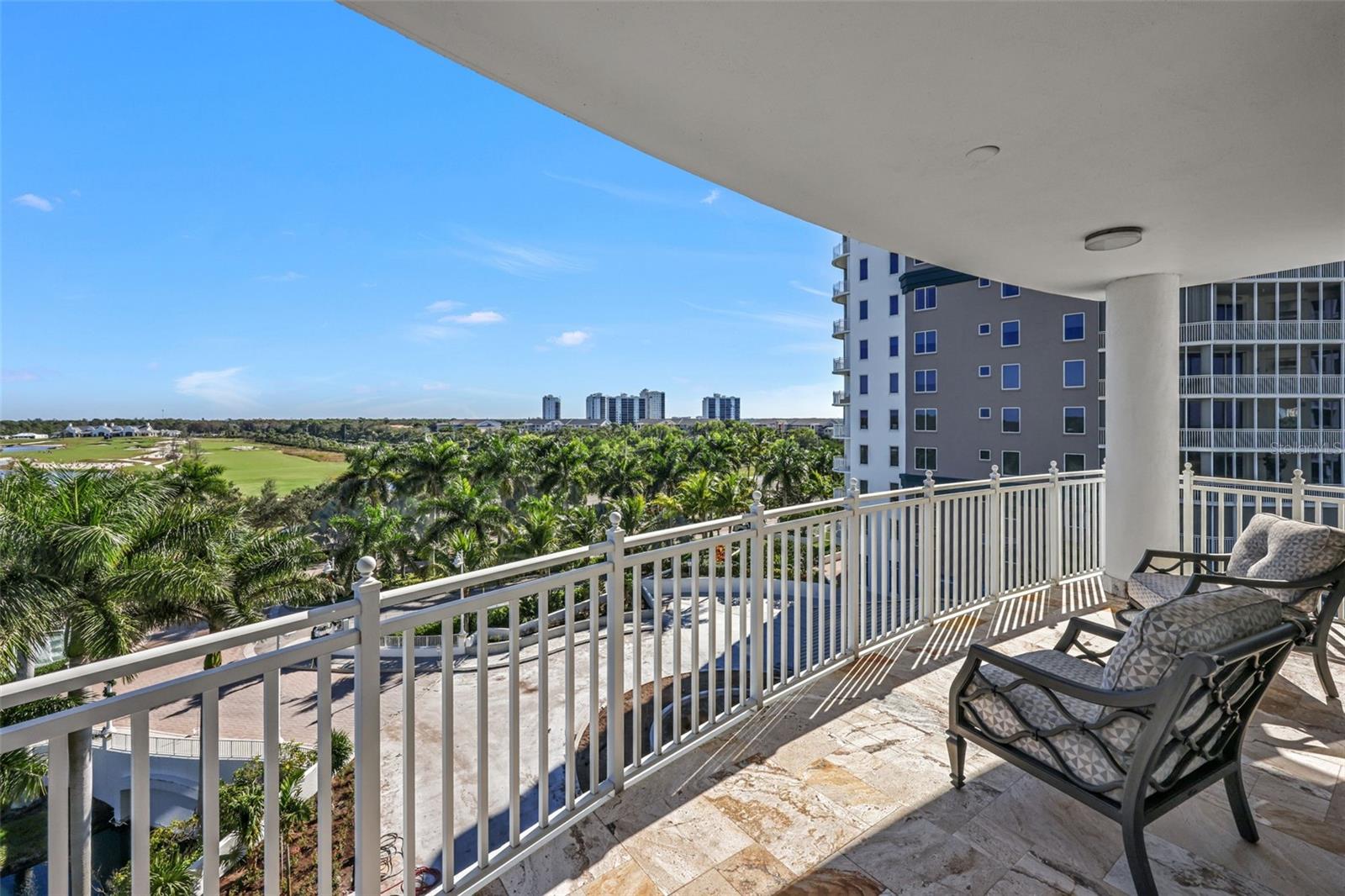 Image 42 of 51 For 13675 Vanderbilt Drive 605