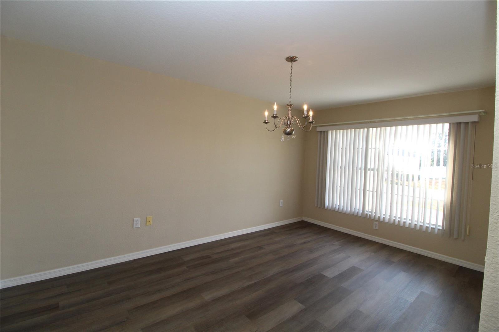 Image 12 of 61 For 7432 Perennial Road