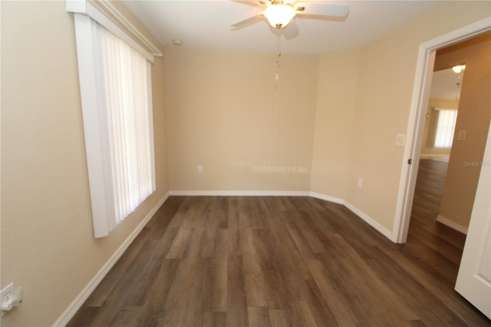 Image 46 of 61 For 7432 Perennial Road