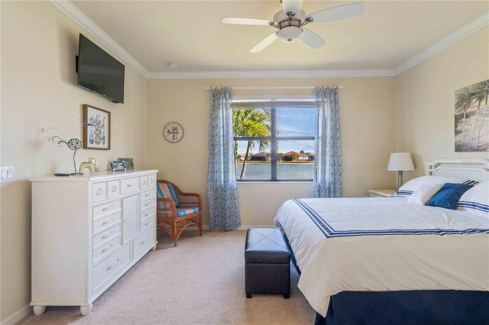 Image 43 of 86 For 20370 Grazie Place