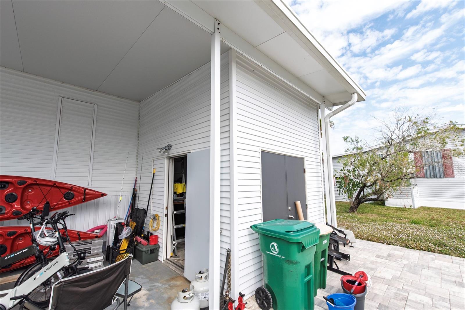 Image 15 of 29 For 25 Copenhagen Avenue