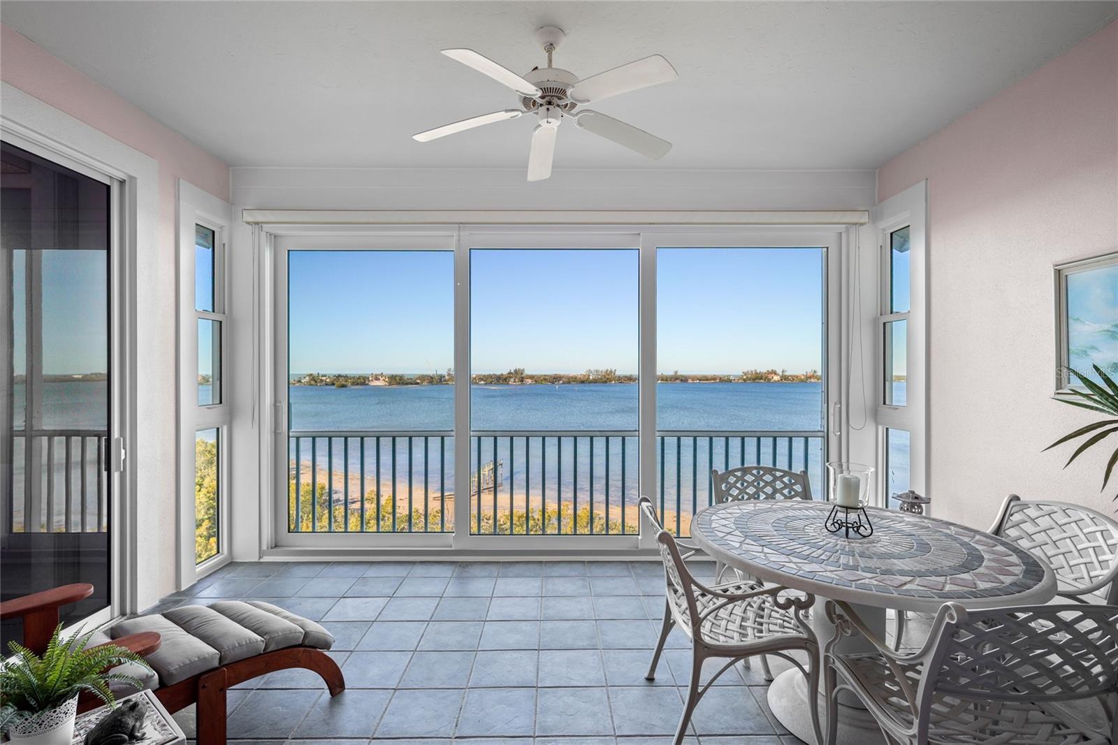 Image 10 of 72 For 242 Hidden Bay Drive 603