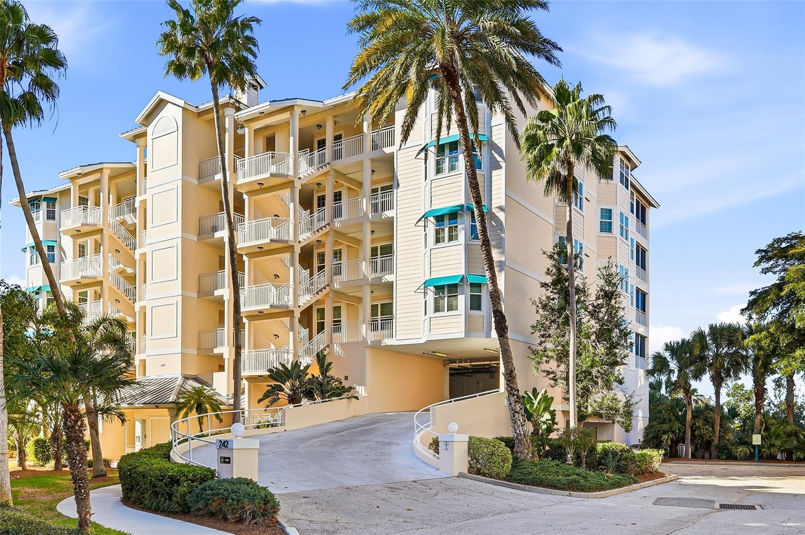 Image 2 of 72 For 242 Hidden Bay Drive 603