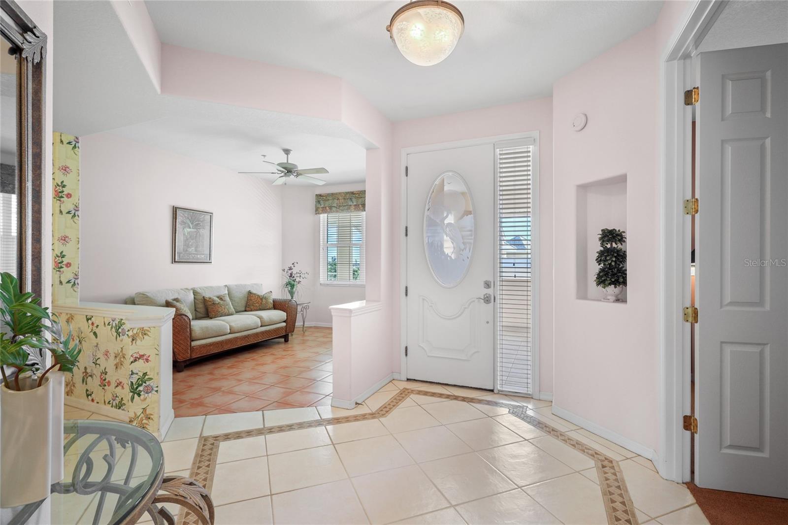 Image 5 of 72 For 242 Hidden Bay Drive 603