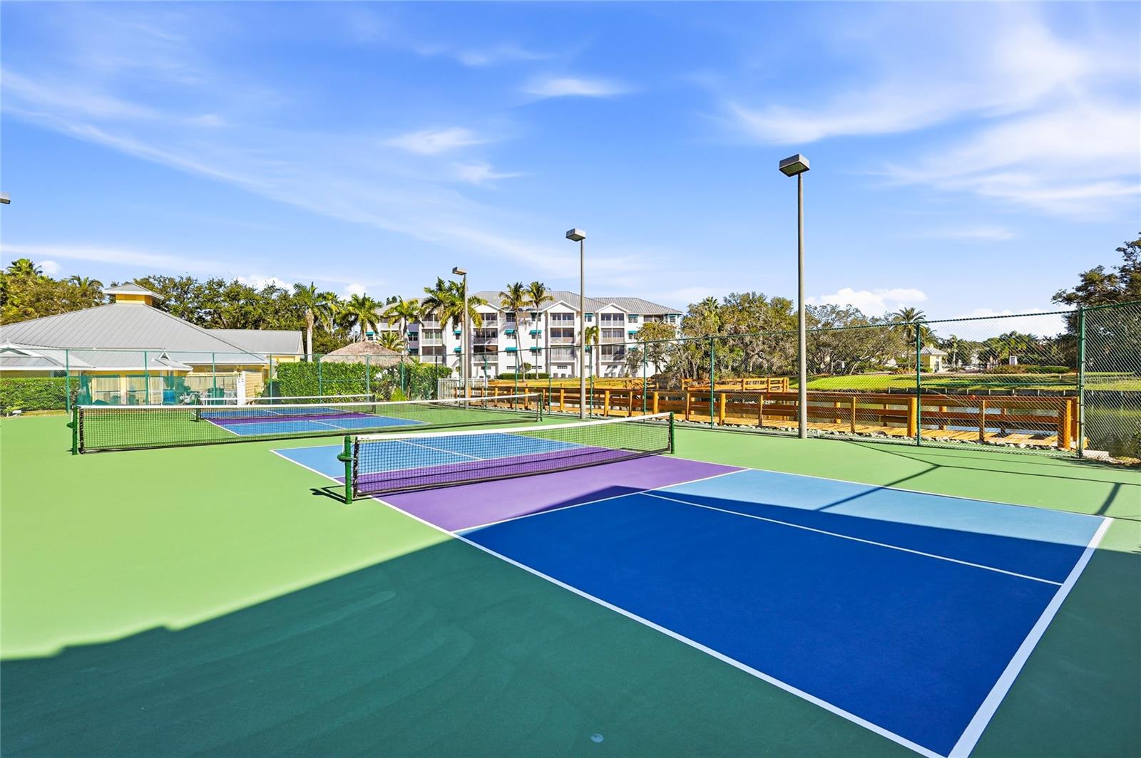 Image 63 of 72 For 242 Hidden Bay Drive 603