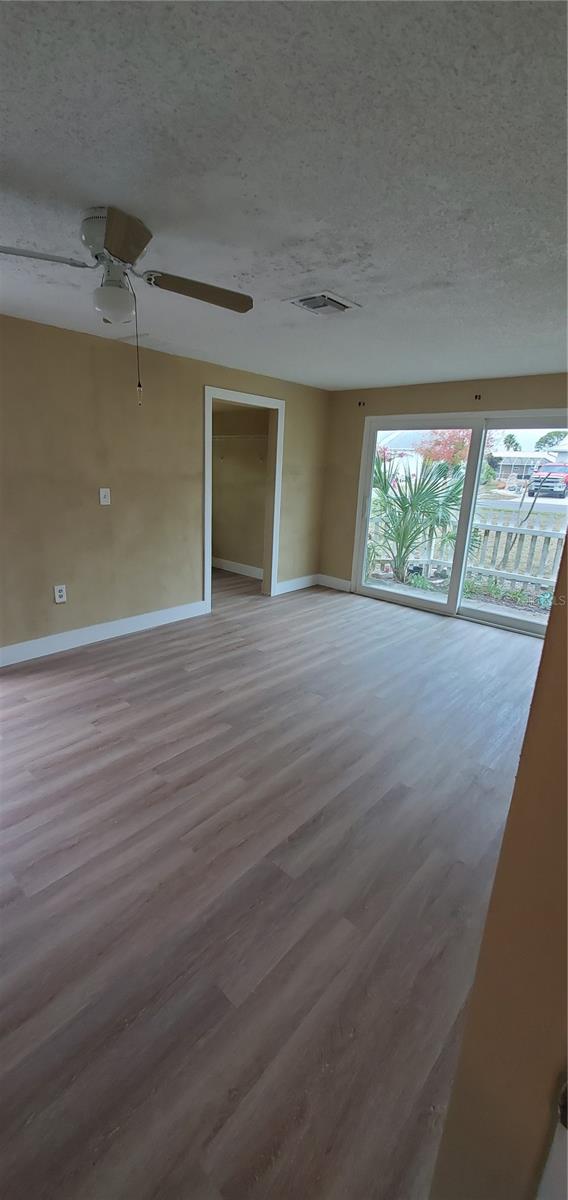 Image 11 of 16 For 893 4th Street