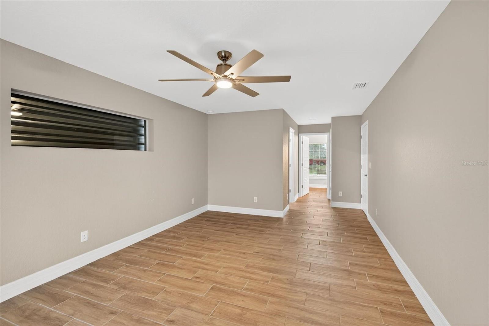 Image 26 of 40 For 14464 Fort Myers Avenue