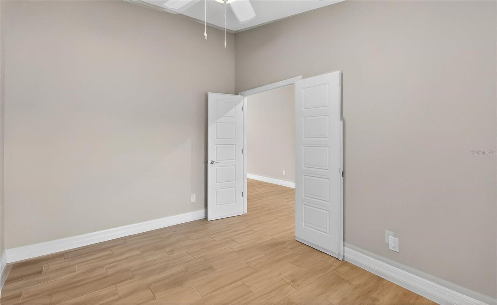 Image 28 of 40 For 14464 Fort Myers Avenue