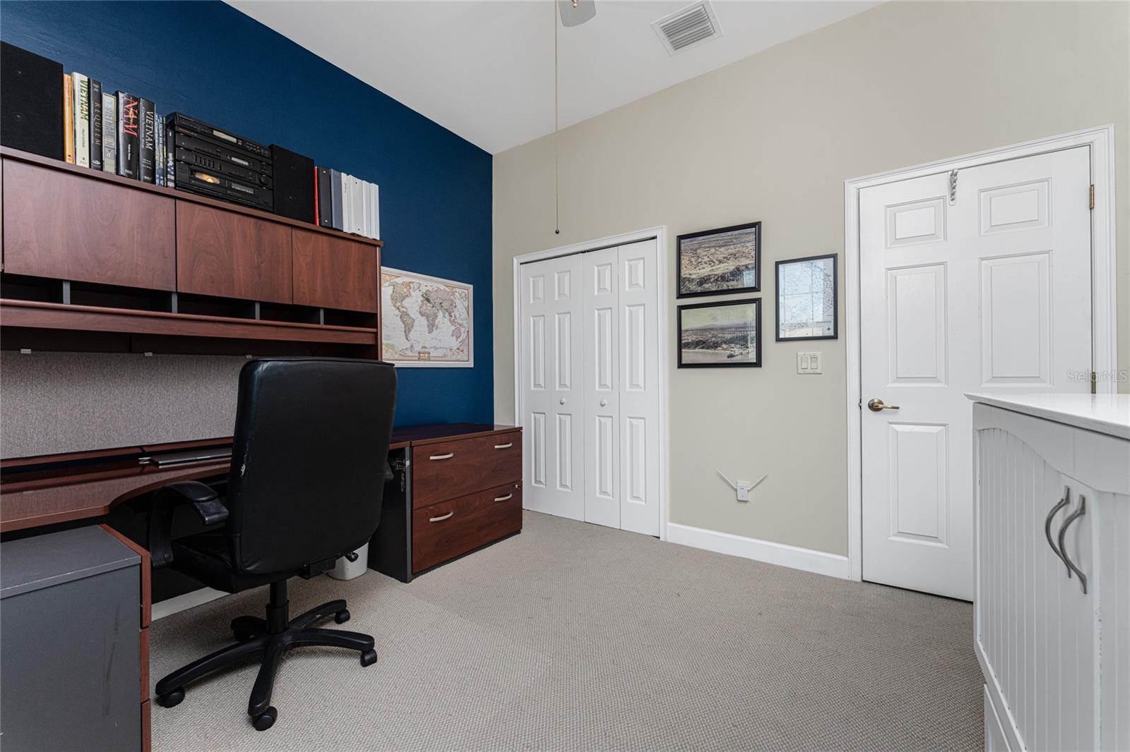 Image 48 of 75 For 3464 Sunset Key Circle 103