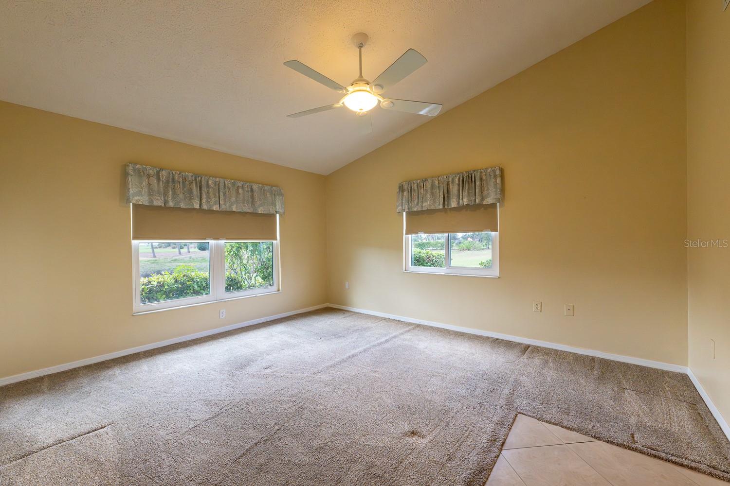 Image 17 of 41 For 12235 Kingsway Circle C6