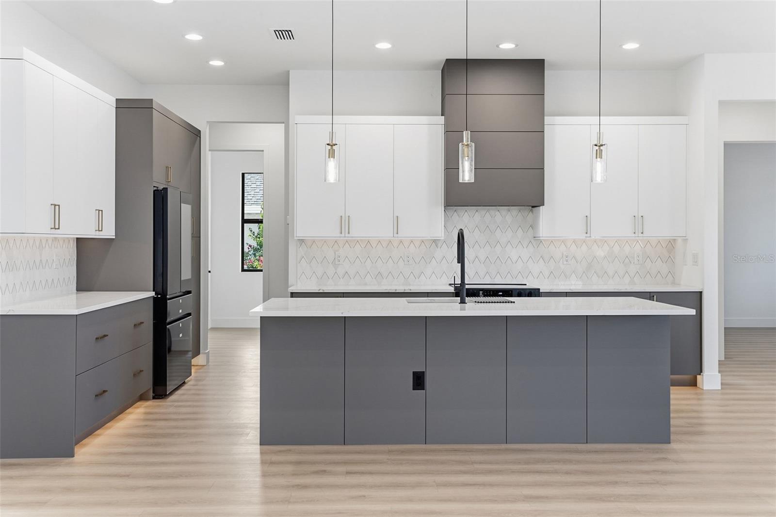 Image 12 of 50 For 13192 Windcrest Drive