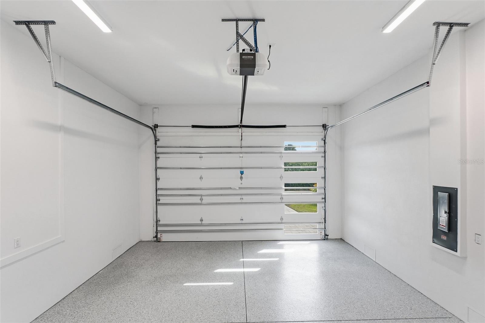 Image 36 of 50 For 13192 Windcrest Drive