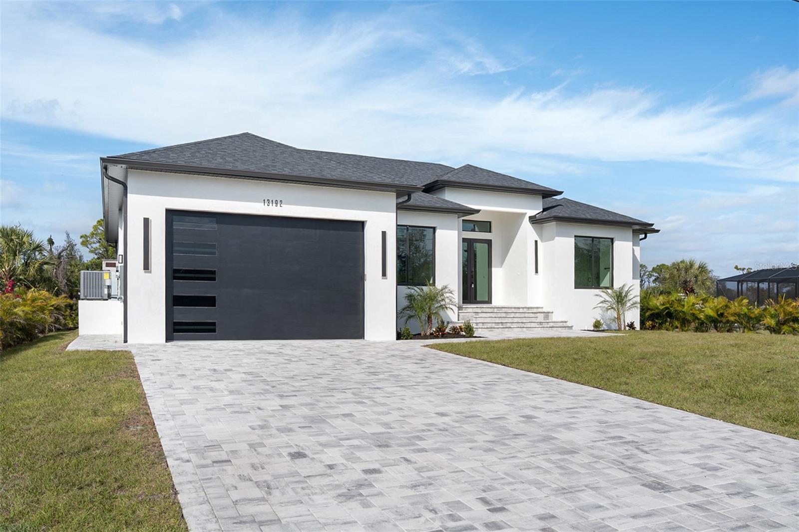 Image 4 of 50 For 13192 Windcrest Drive