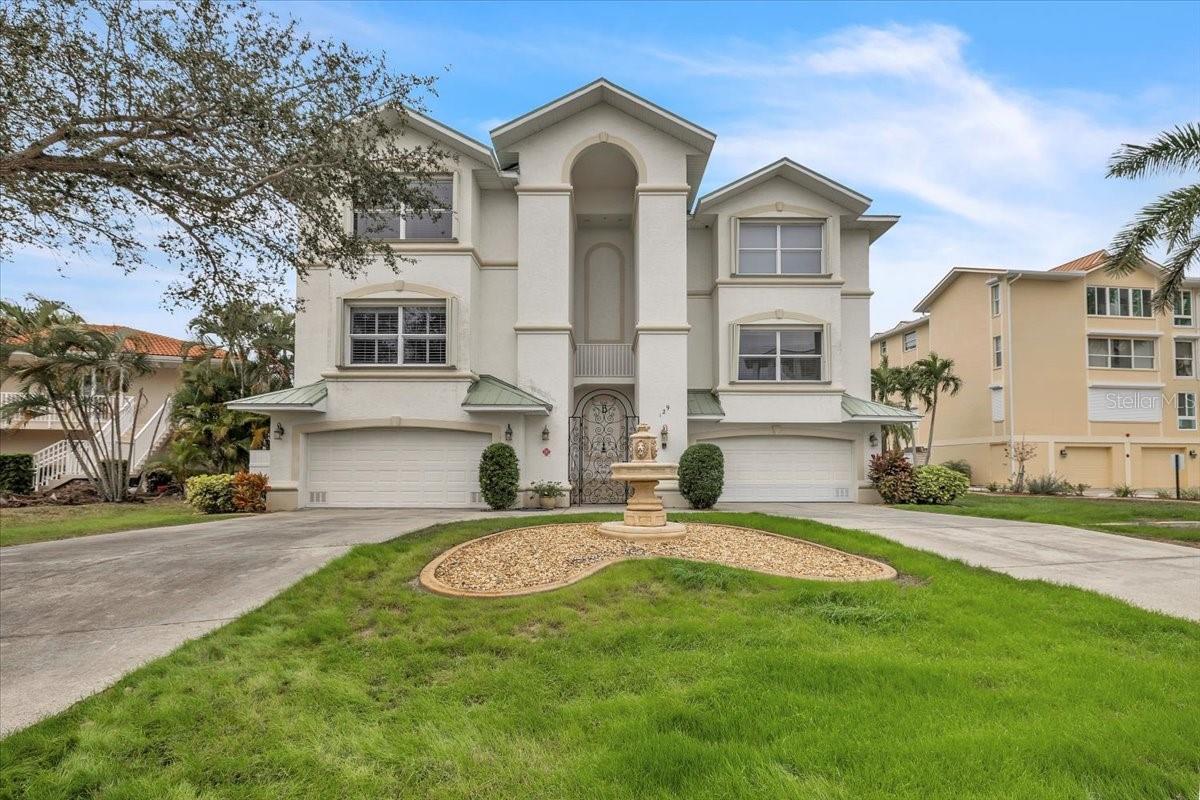 Image 2 of 76 For 129 Breakers Court 121