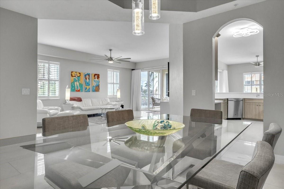 Image 26 of 76 For 129 Breakers Court 121