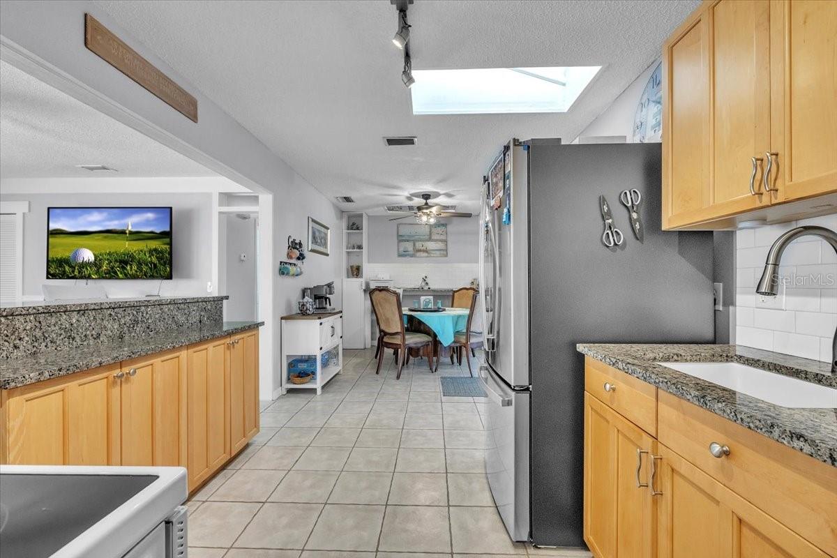 Image 12 of 44 For 23456 Ferndale Avenue