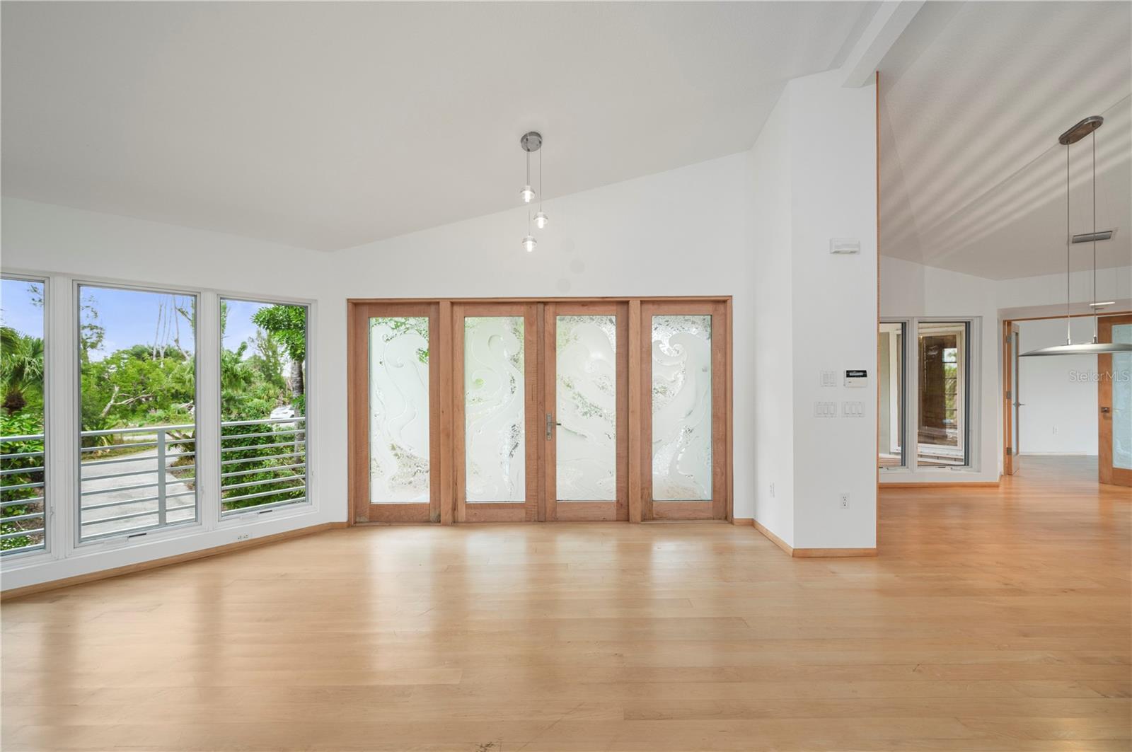 Image 12 of 64 For 24139 Jolly Roger Boulevard