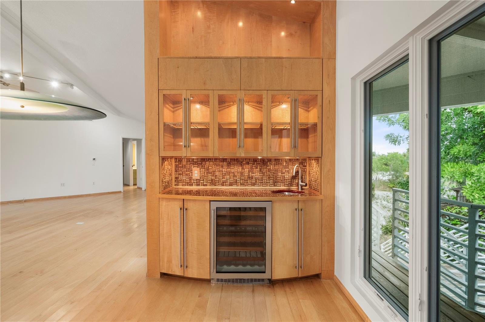 Image 29 of 64 For 24139 Jolly Roger Boulevard