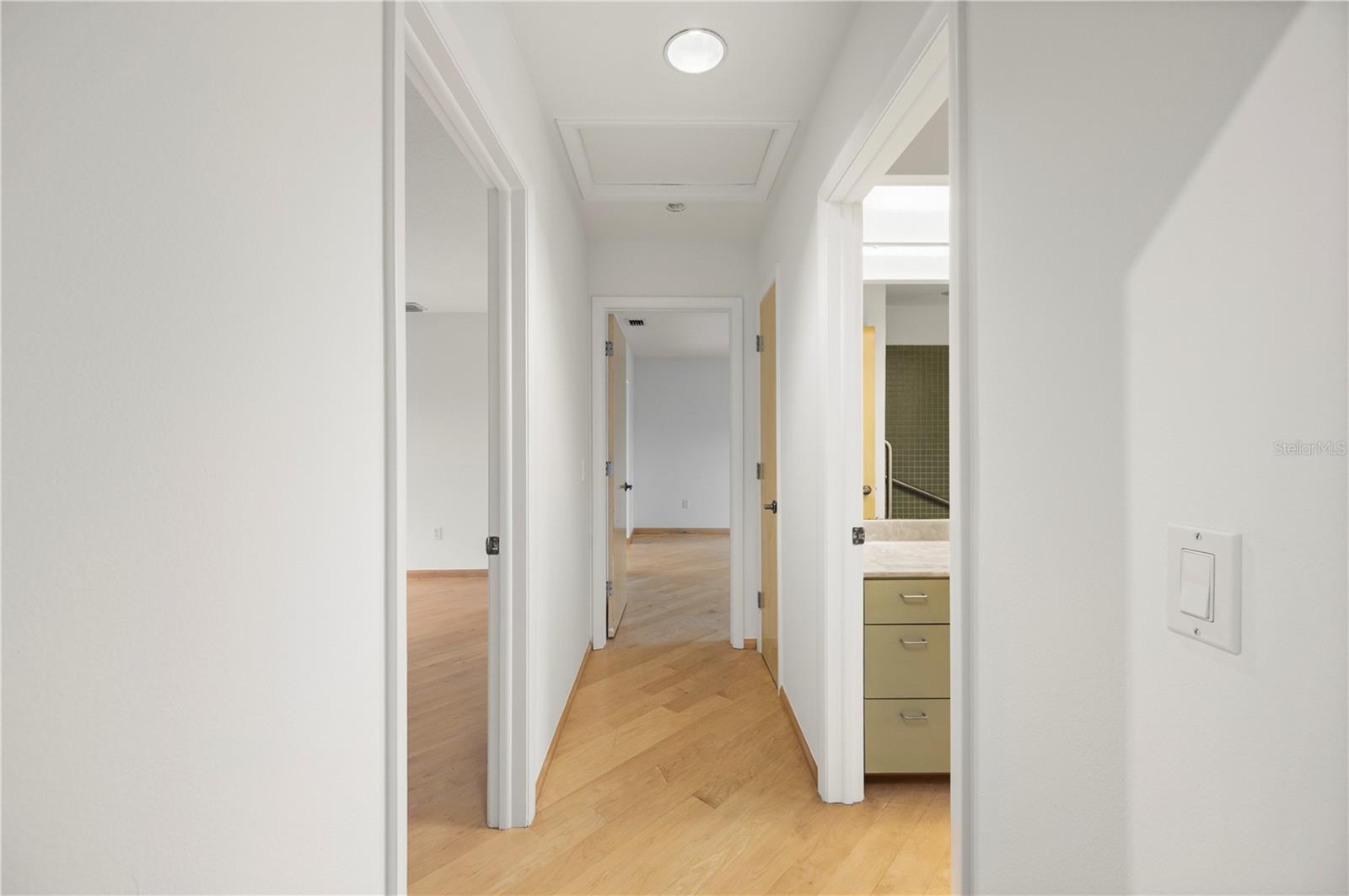 Image 40 of 64 For 24139 Jolly Roger Boulevard