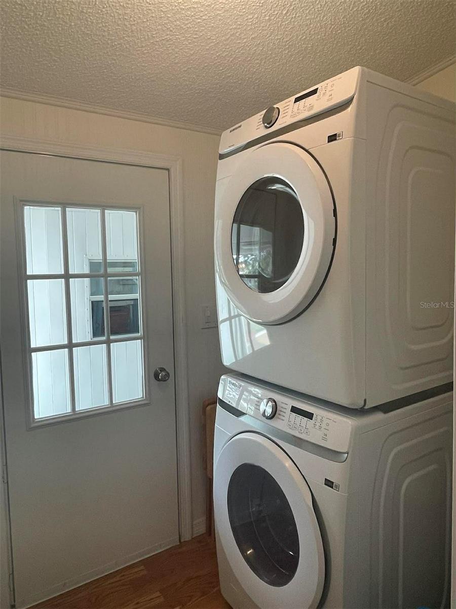 Image 24 of 25 For 6682 Hikina Drive