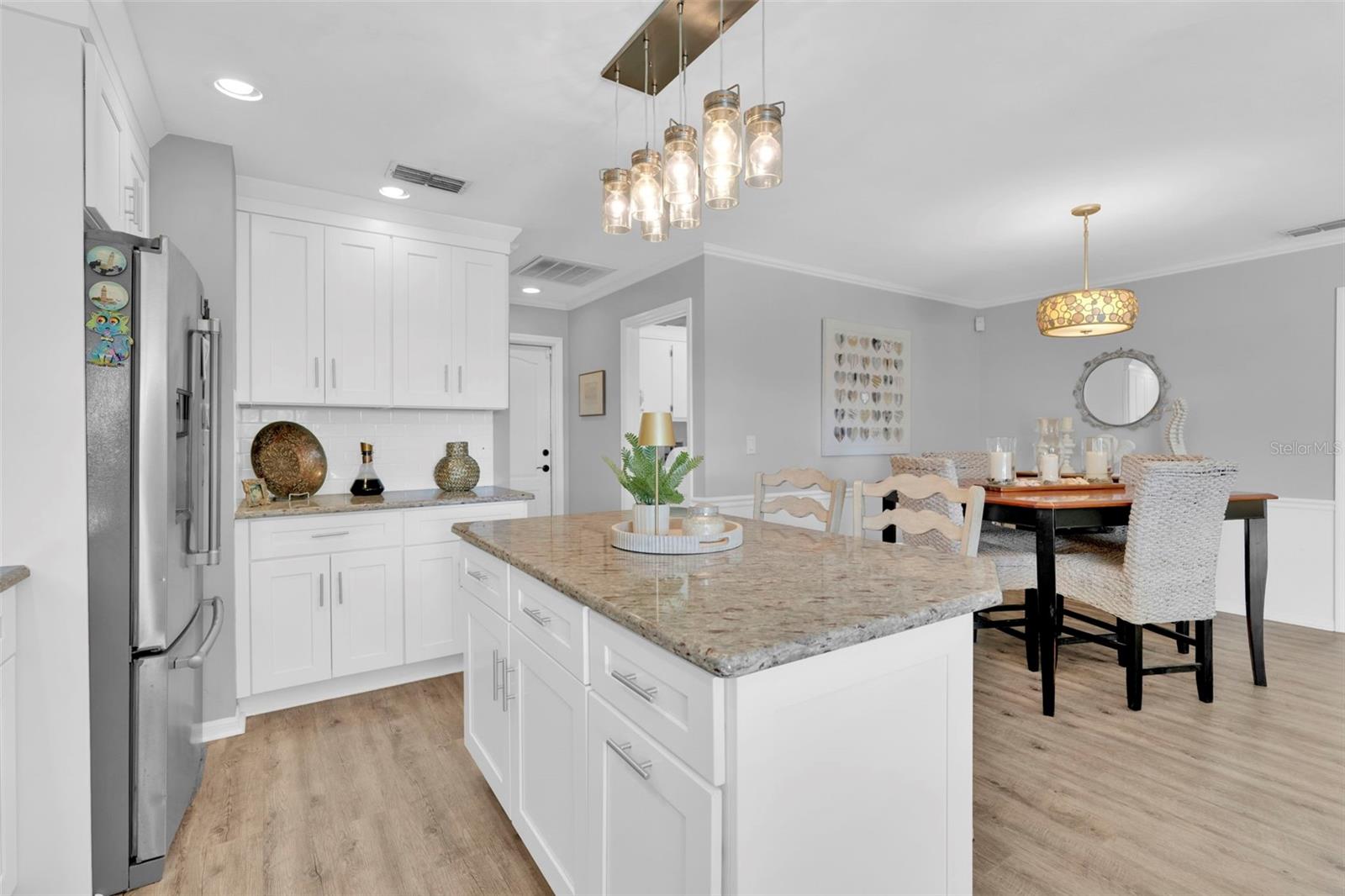 Image 17 of 60 For 8866 Banyan Cove Circle