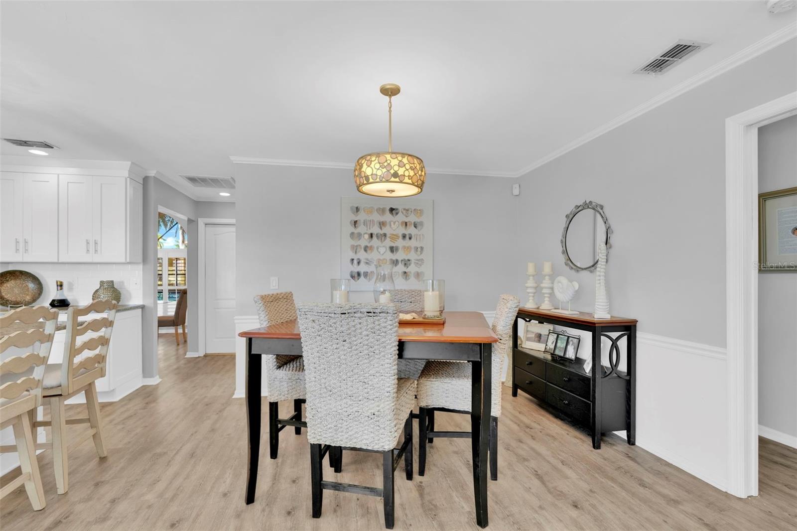 Image 20 of 60 For 8866 Banyan Cove Circle