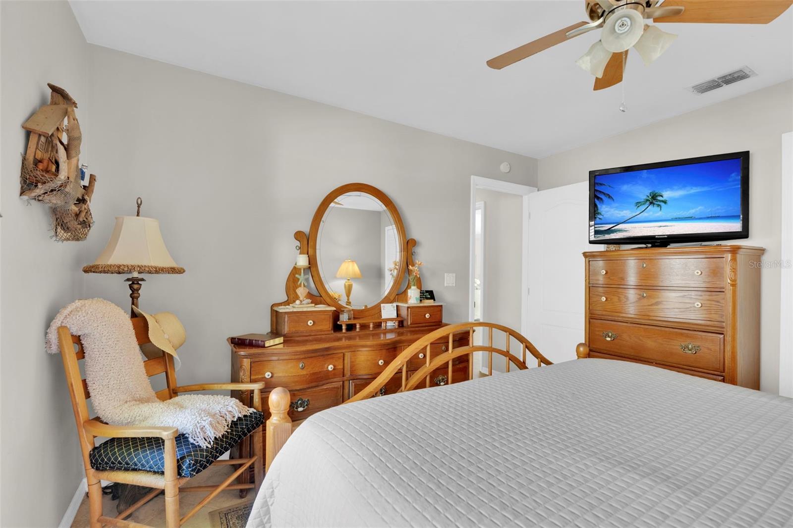 Image 34 of 60 For 8866 Banyan Cove Circle