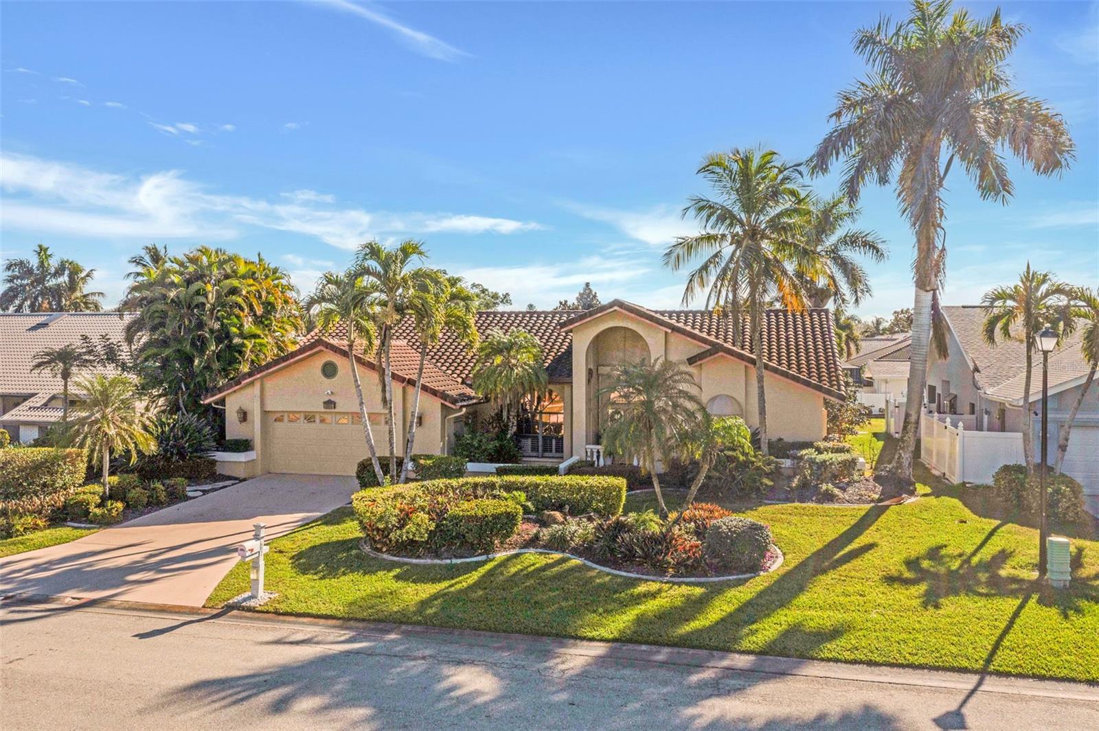 Image 53 of 60 For 8866 Banyan Cove Circle