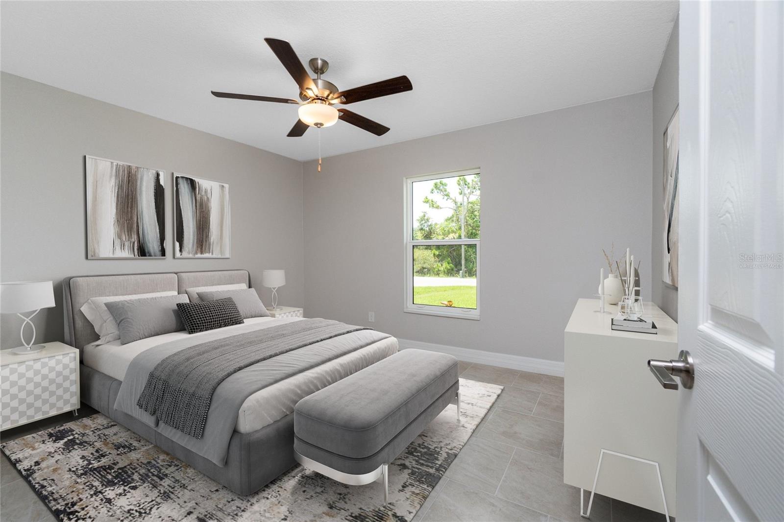 Listing photo id 15 for 1763 New London Street