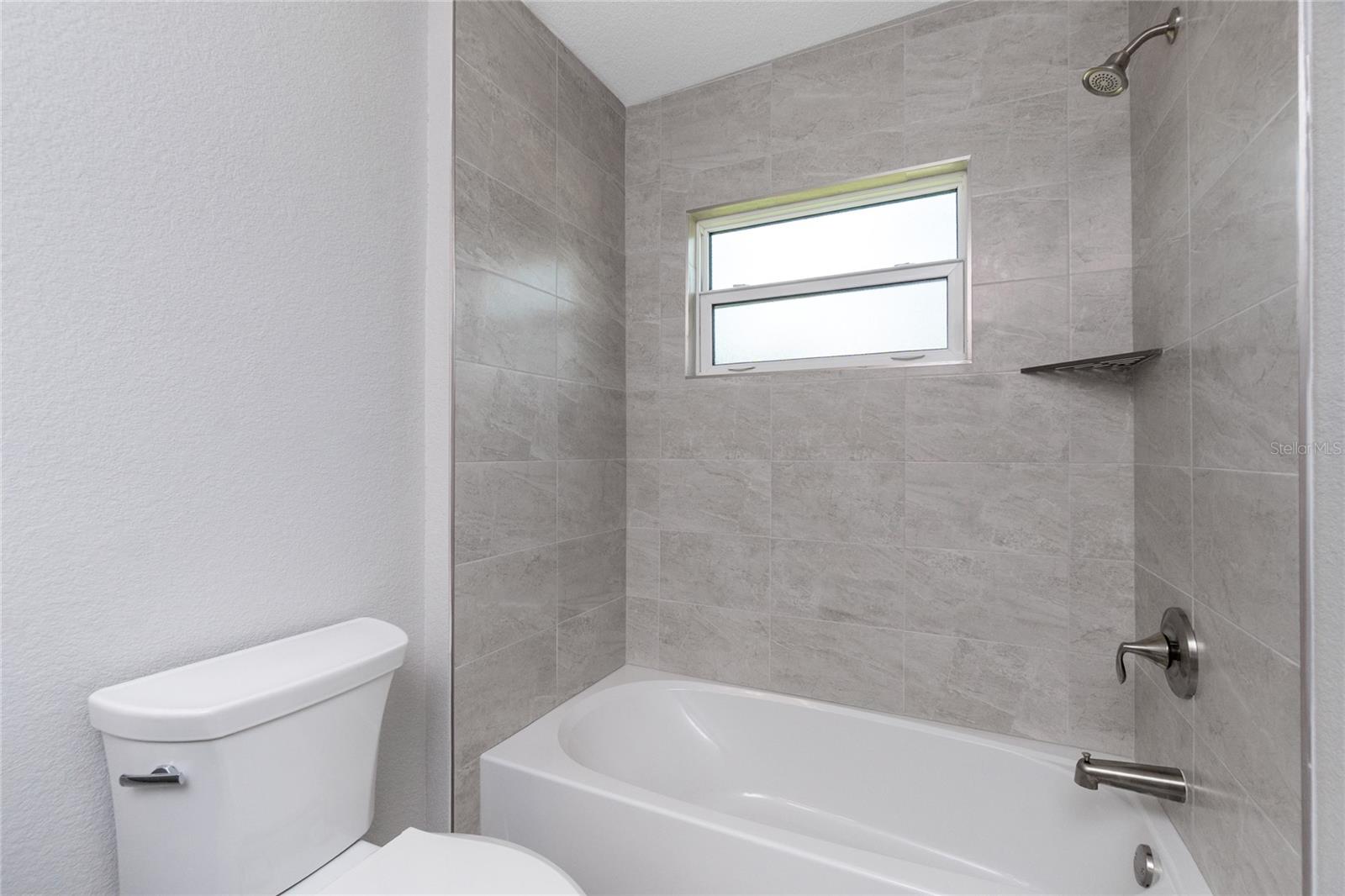 Listing photo id 22 for 1763 New London Street