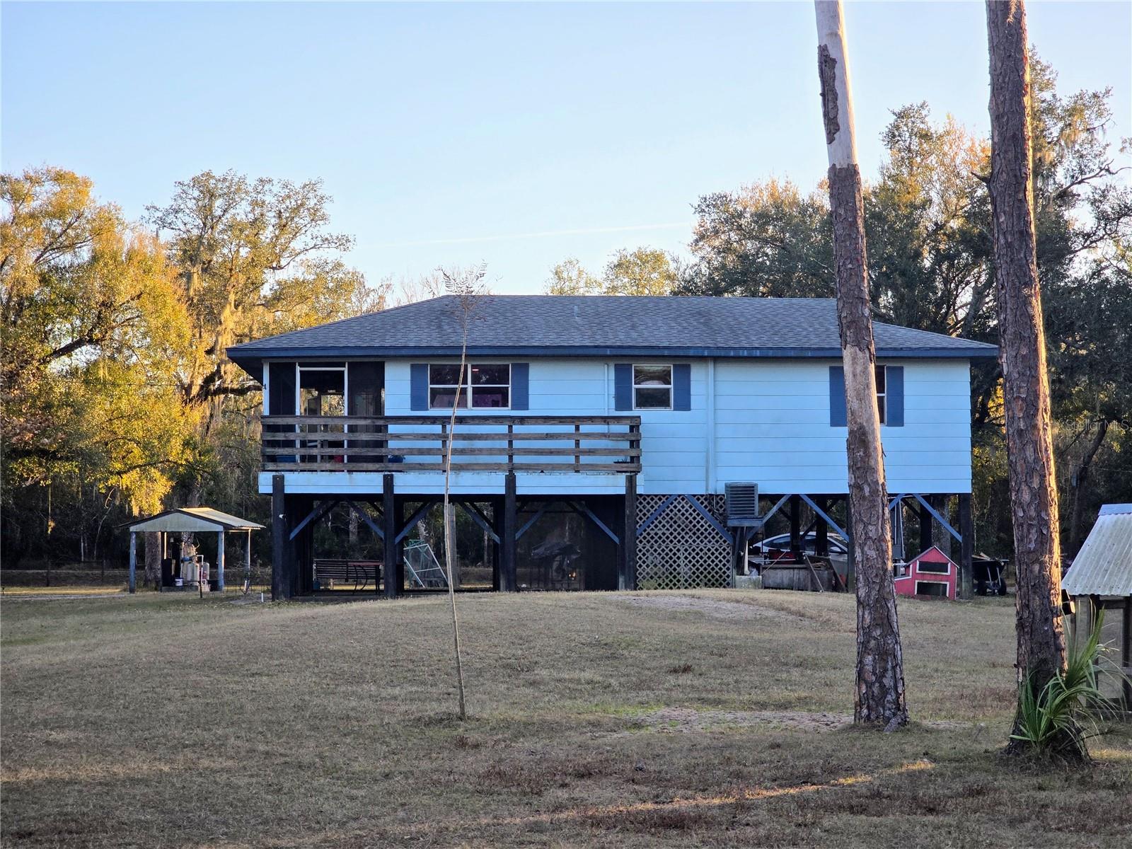 Image 6 of 18 For 2207 Blossom Avenue