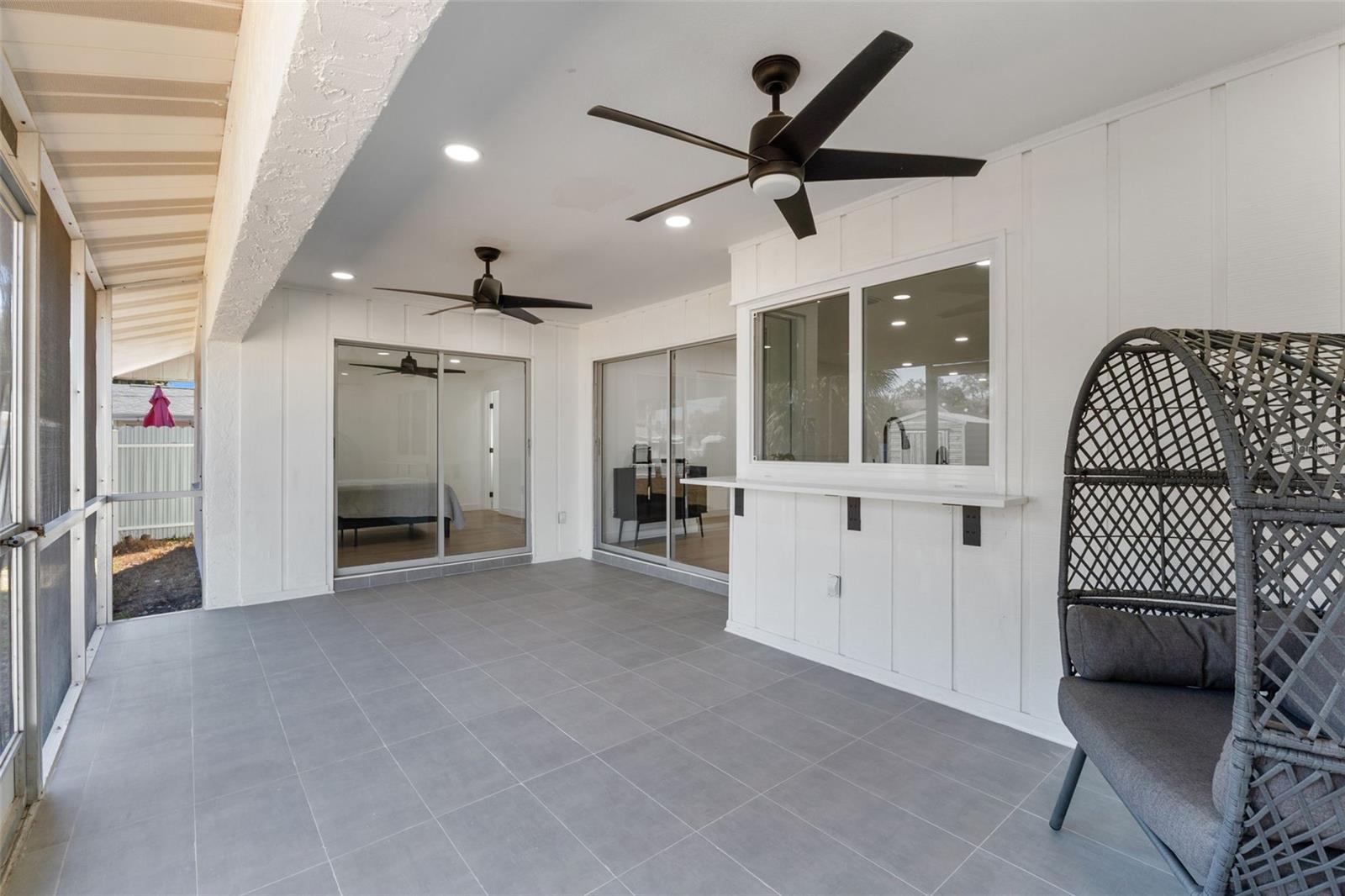 Image 33 of 52 For 2506 Lakeshore Circle