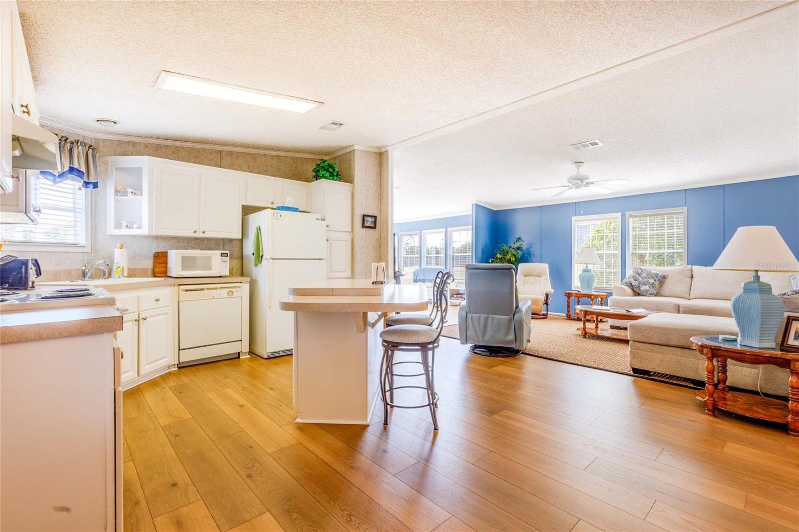 Image 19 of 42 For 2100 Kings Highway 493