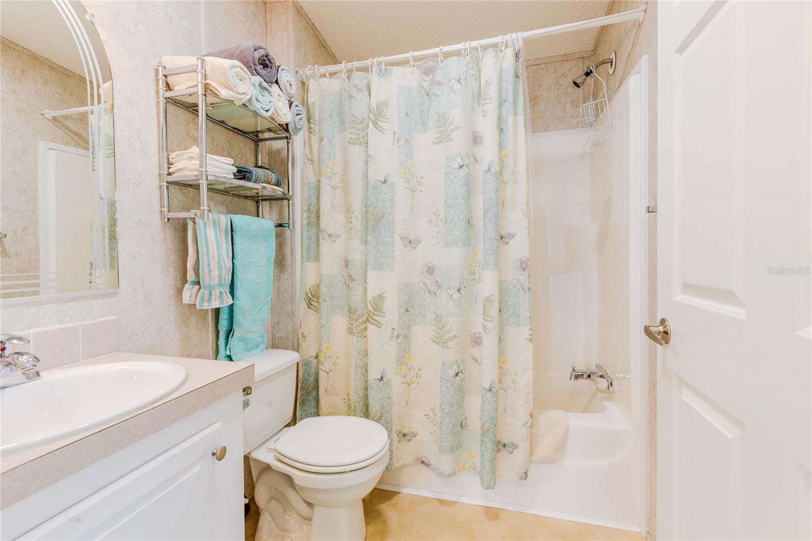 Image 27 of 42 For 2100 Kings Highway 493