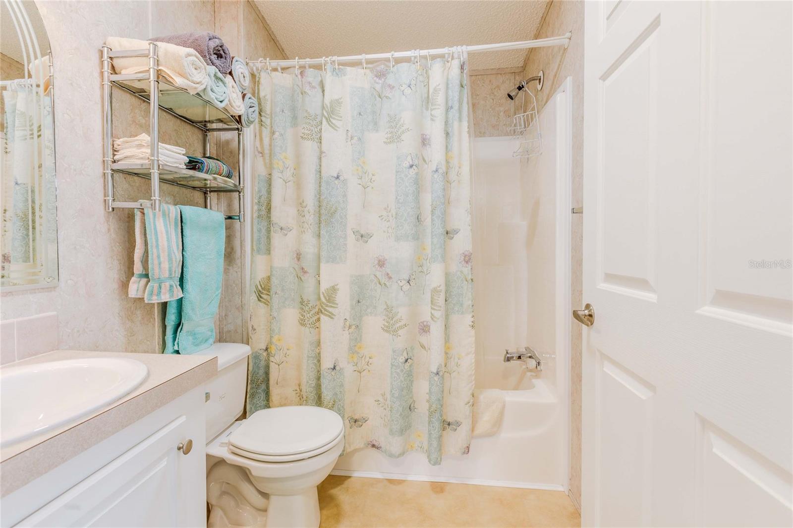 Image 28 of 42 For 2100 Kings Highway 493