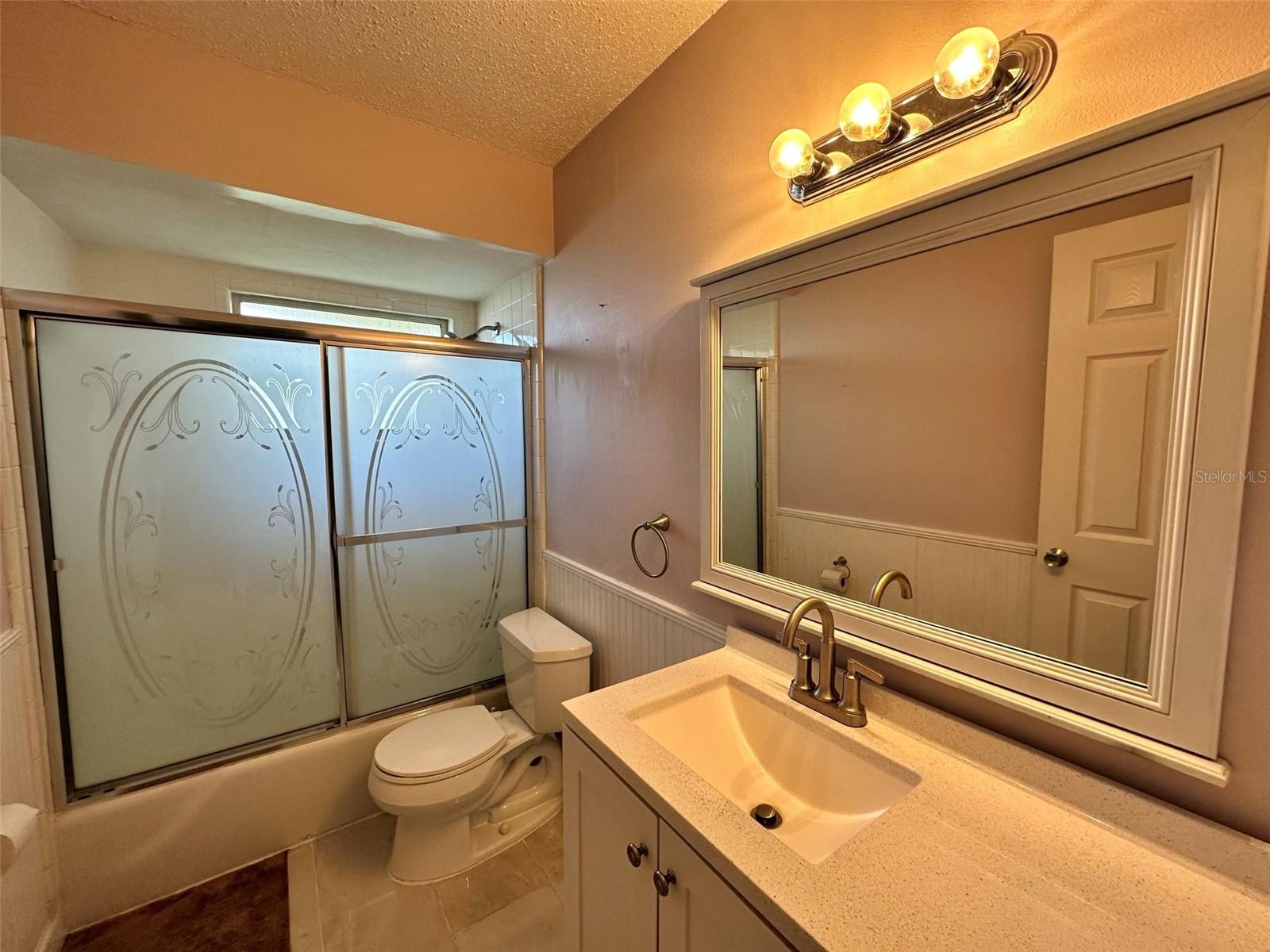 Image 13 of 15 For 749 Hartford Drive Nw