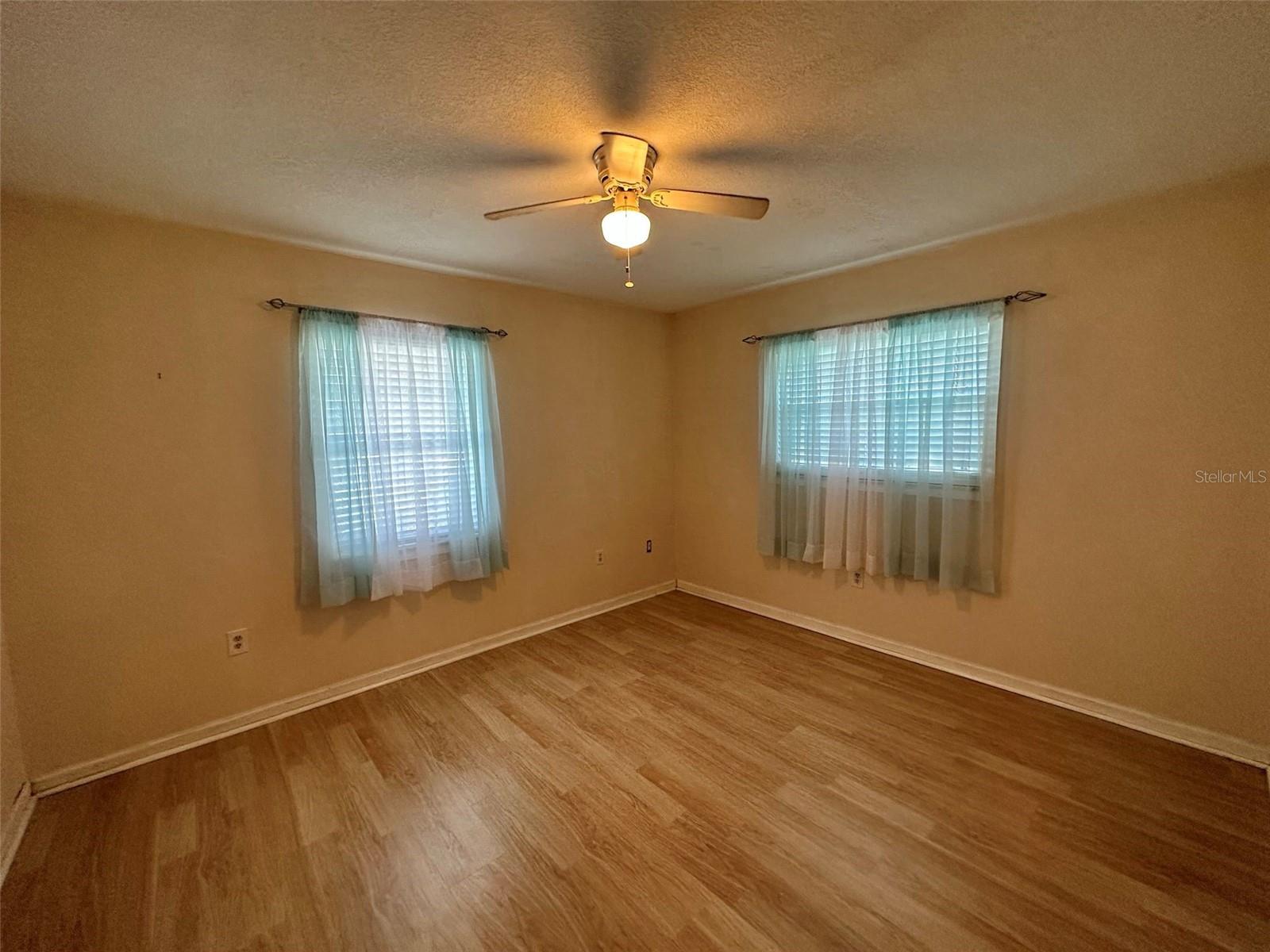 Image 14 of 15 For 749 Hartford Drive Nw