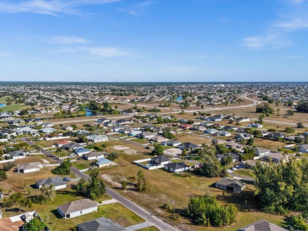 Listing photo id 41 for 1209 25th Place