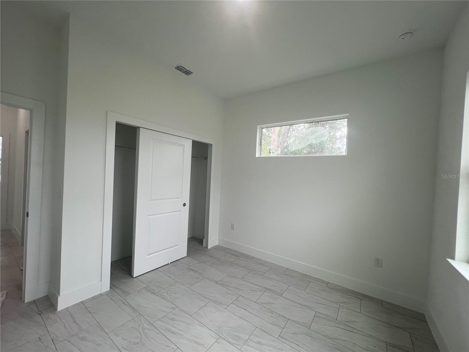 Image 20 of 34 For 52 Brig Circle E