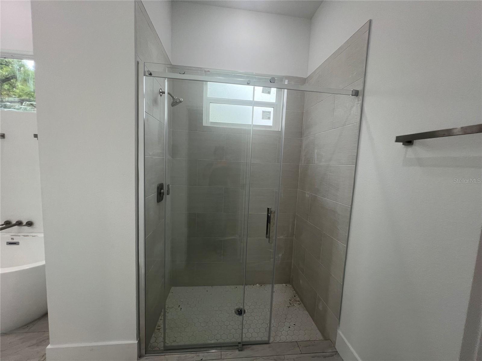 Image 26 of 34 For 52 Brig Circle E