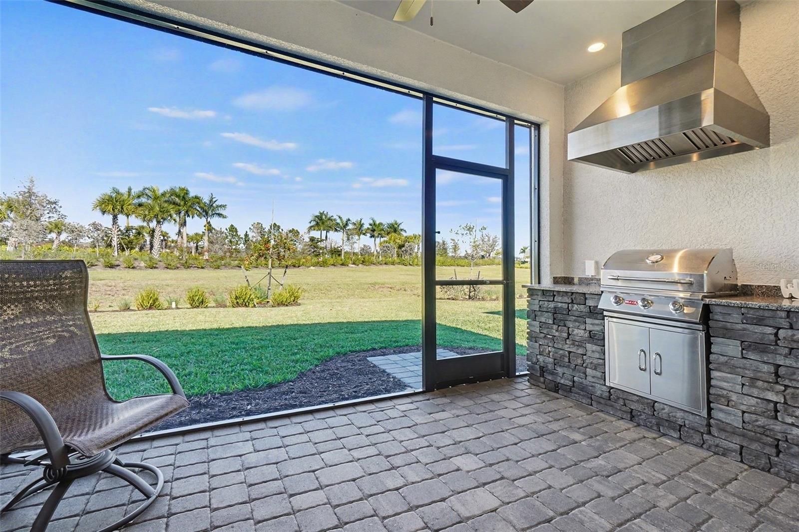 Listing photo id 17 for 44303 Panther Drive