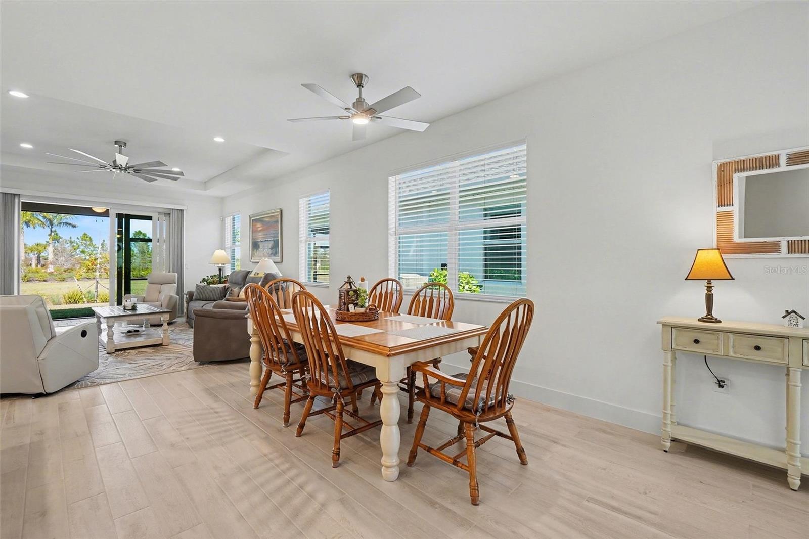 Listing photo id 7 for 44303 Panther Drive