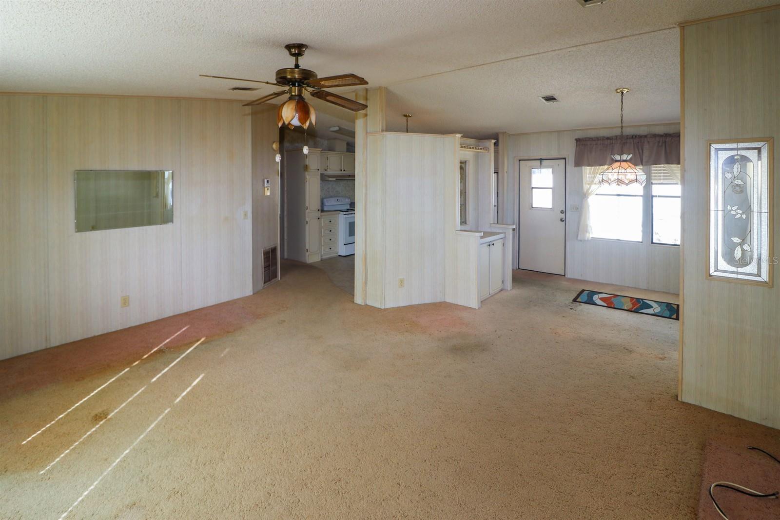 Image 12 of 31 For 29200 Jones Loop Road 176