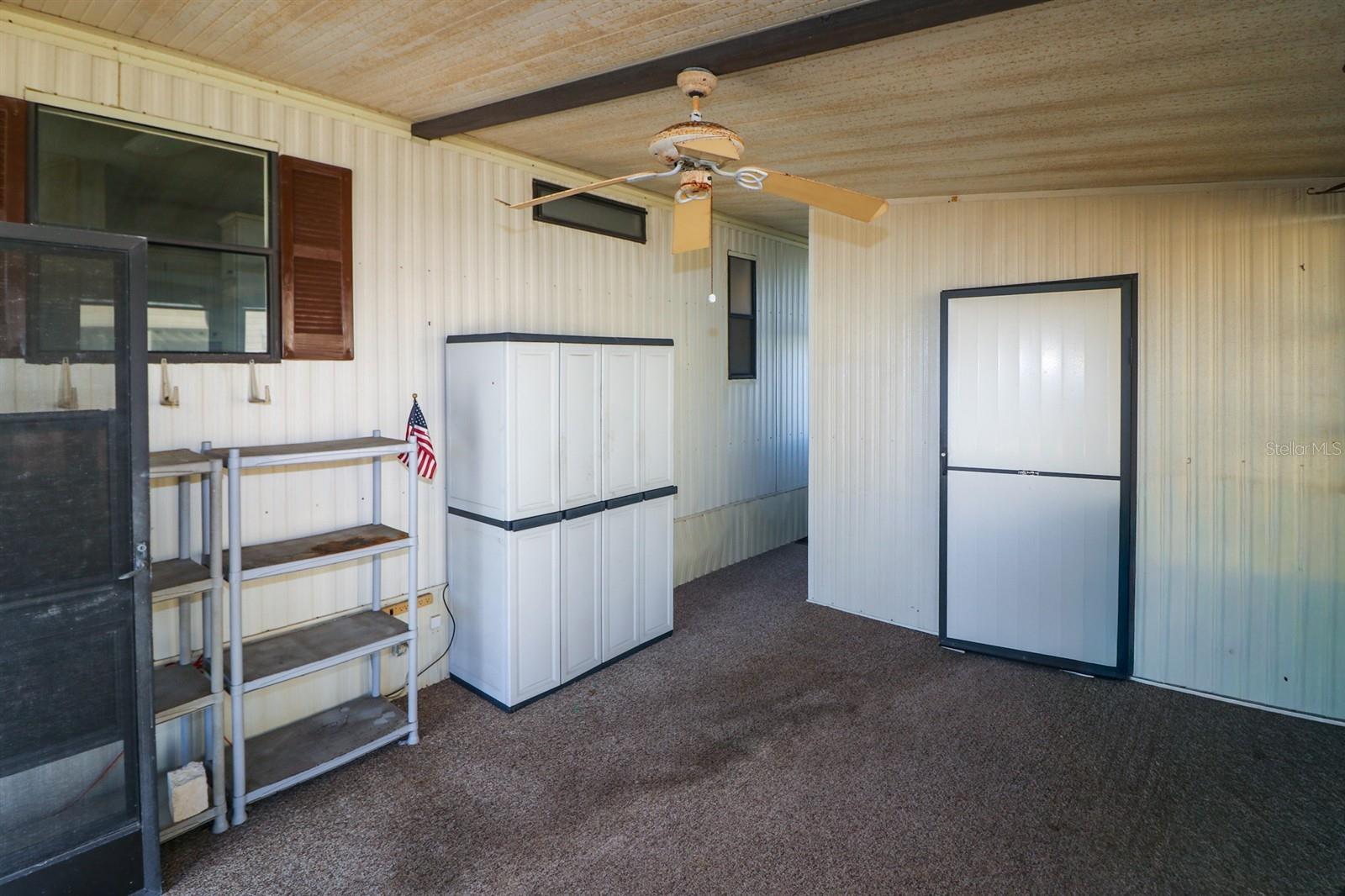 Image 21 of 31 For 29200 Jones Loop Road 176