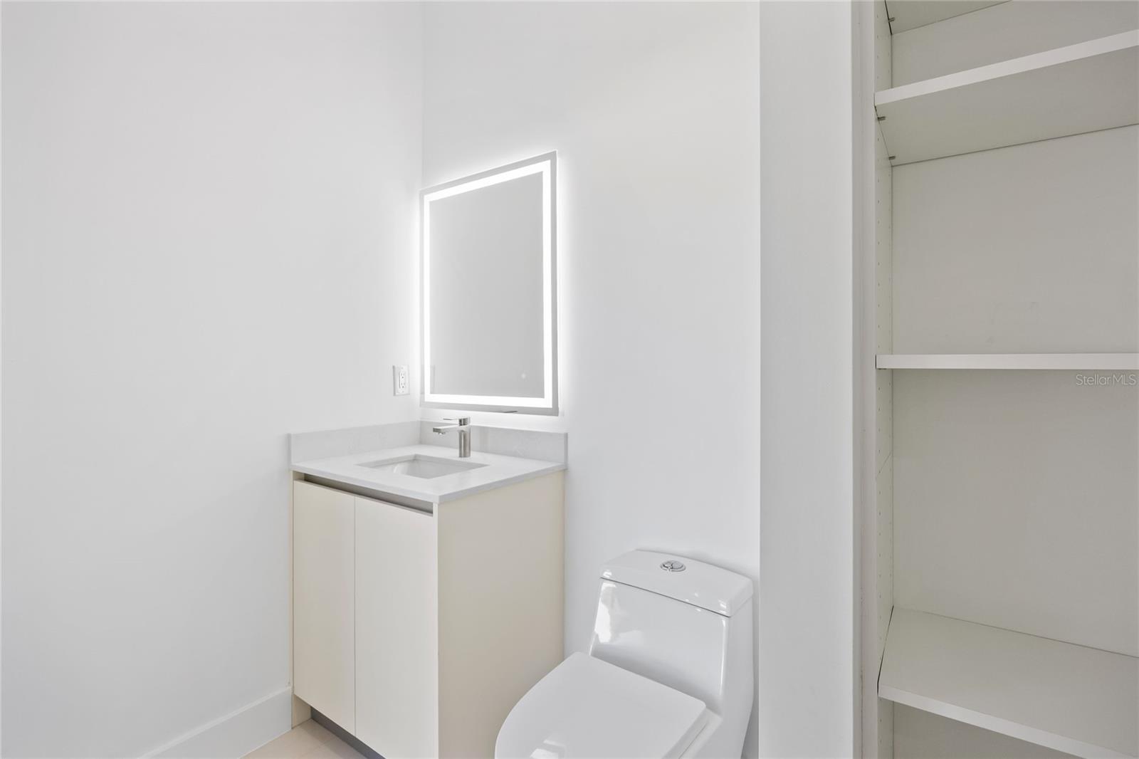 Image 25 of 41 For 14284 Ingraham Boulevard