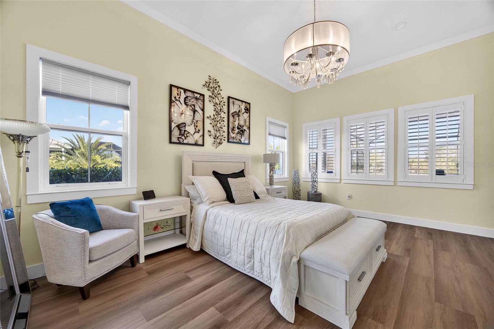 Image 22 of 67 For 28991 Smugglers Lane