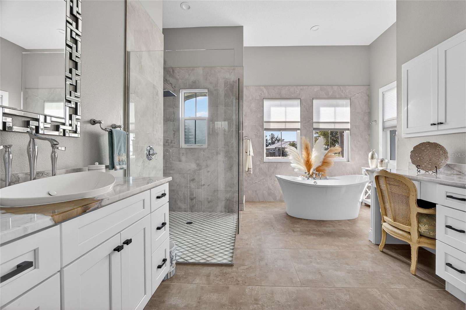 Image 25 of 67 For 28991 Smugglers Lane