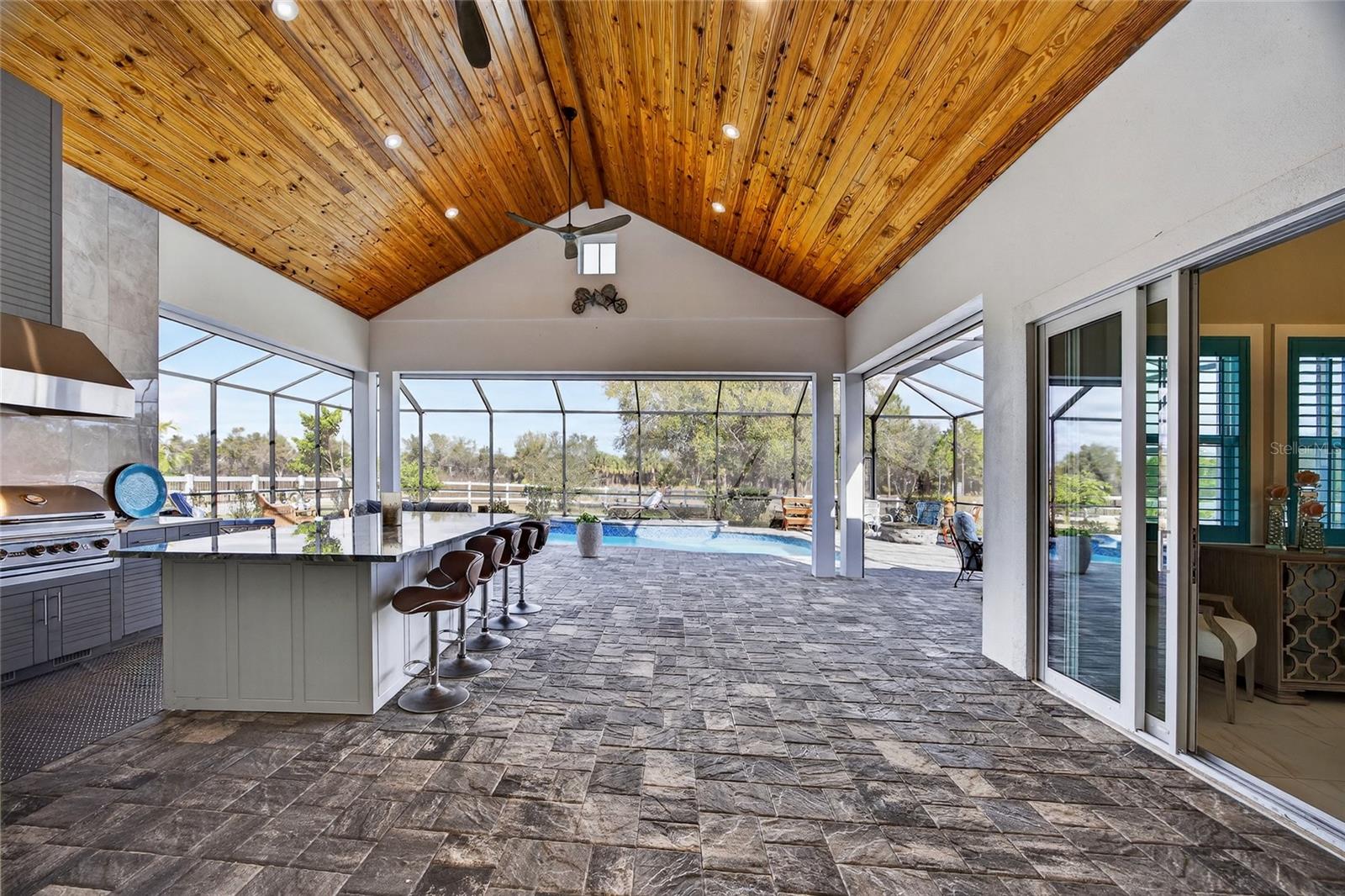 Image 35 of 67 For 28991 Smugglers Lane